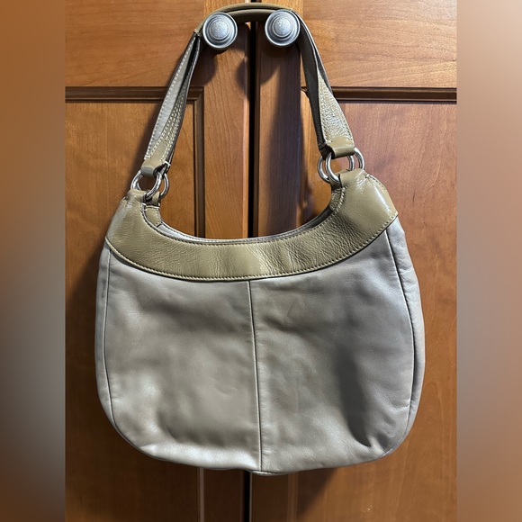 Coach Bag - Picture 2 of 7